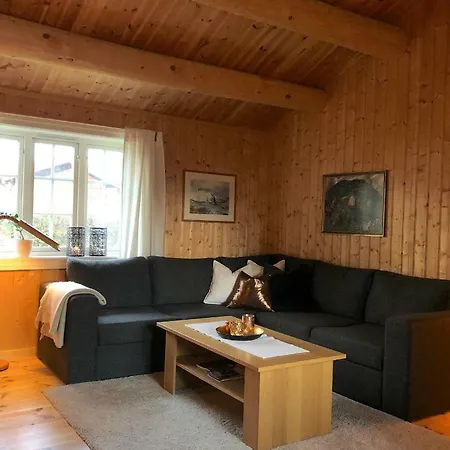 Svenskveien 23b Feriehus